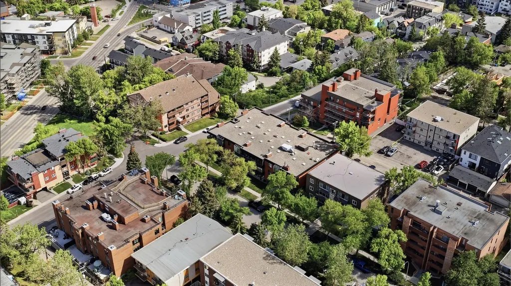 345 4 Avenue NE Calgary AB T2E 0J4