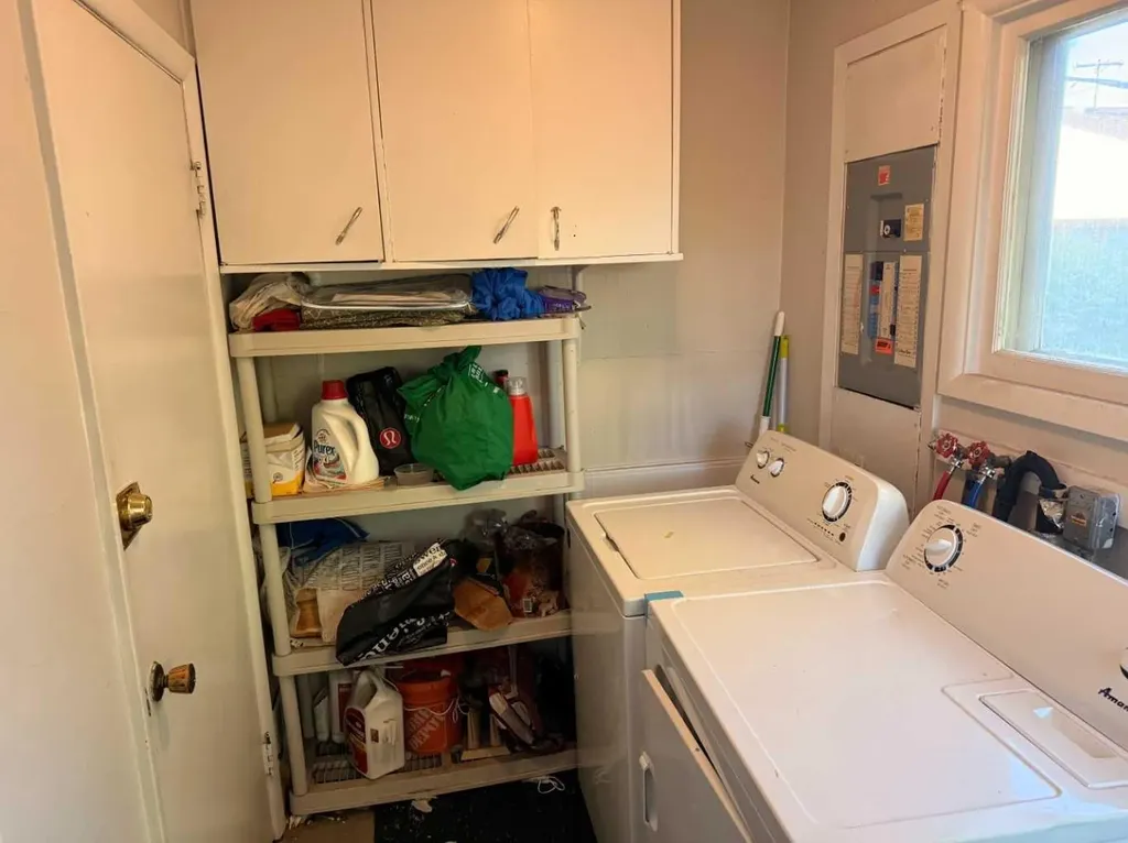 24 Street NW Calgary AB T2M 3Z3