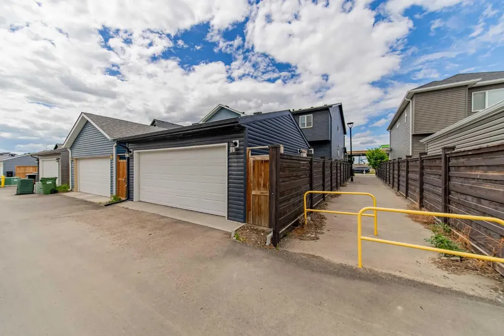 193 Union Avenue SE Calgary AB T3M 3E8
