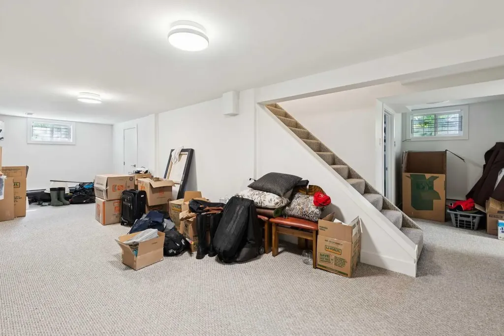 3607 Kilkenny Road SW Calgary AB T3E 4R7