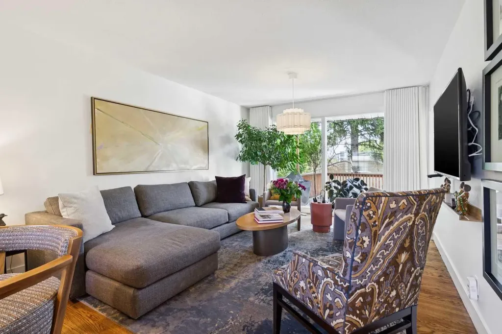 3607 Kilkenny Road SW Calgary AB T3E 4R7