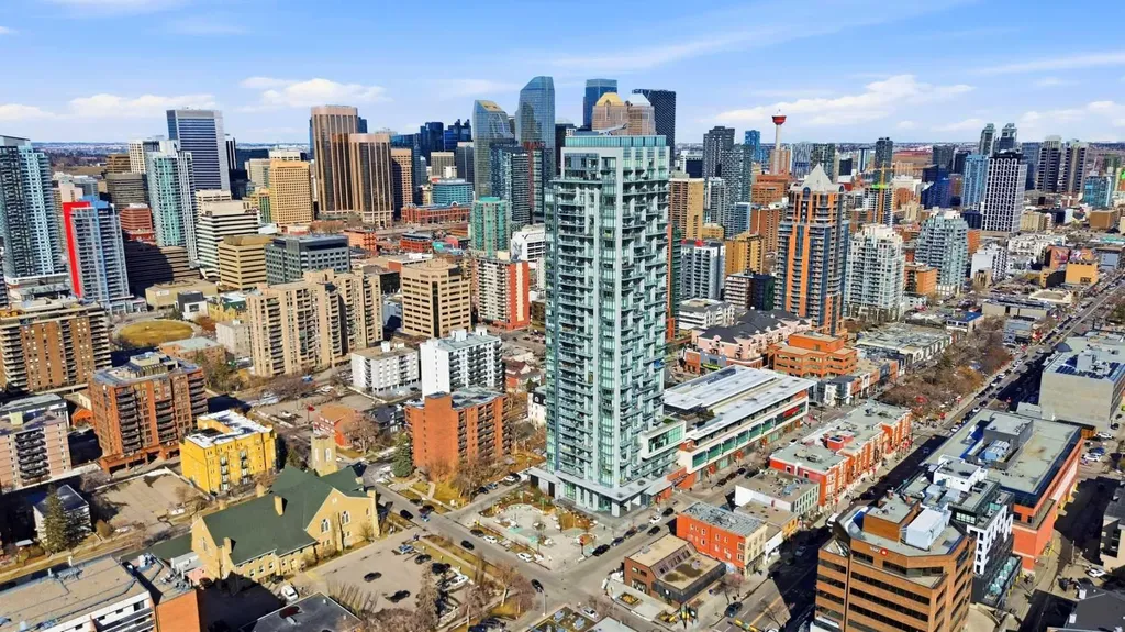 930 16 Avenue SW Calgary AB T2R 1C2