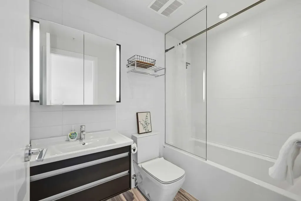 930 16 Avenue SW Calgary AB T2R 1C2