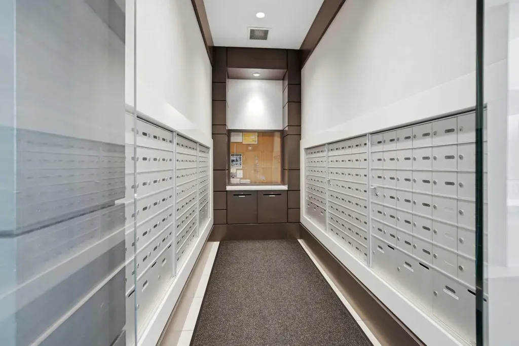 930 16 Avenue SW Calgary AB T2R 1C2
