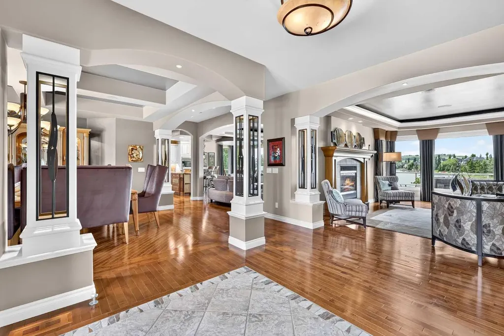 128 Heritage Lake Drive Heritage Pointe AB T1S 4H7