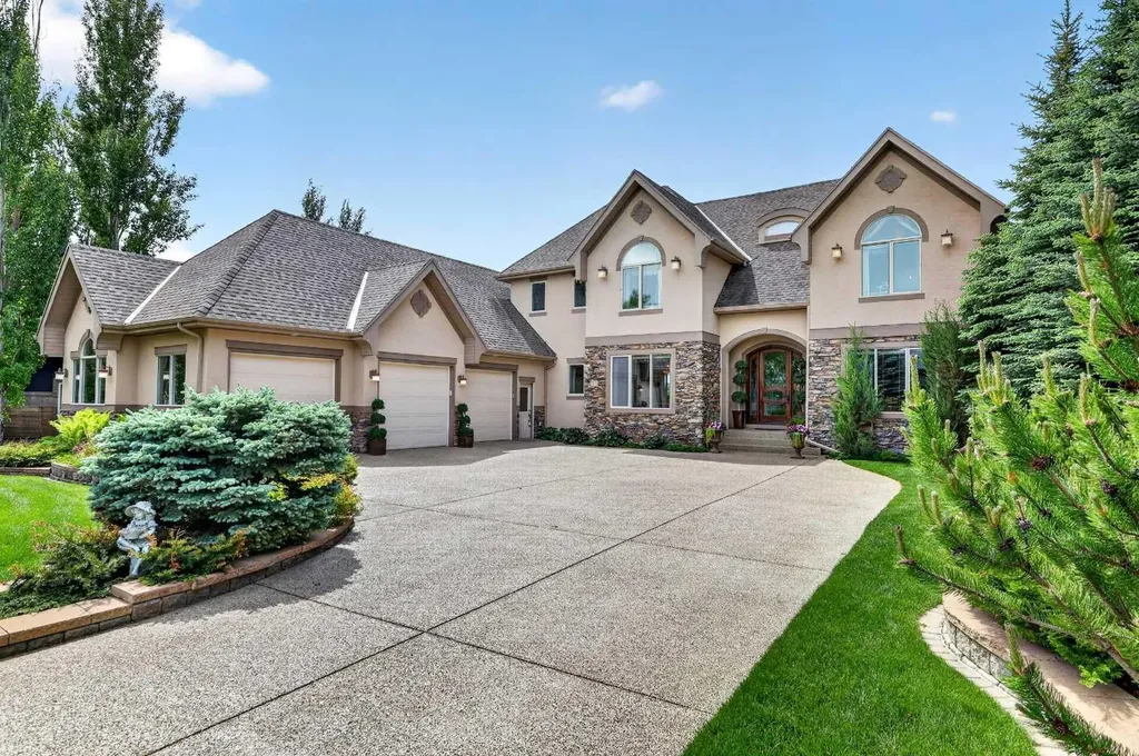 128 Heritage Lake Drive Heritage Pointe AB T1S 4H7