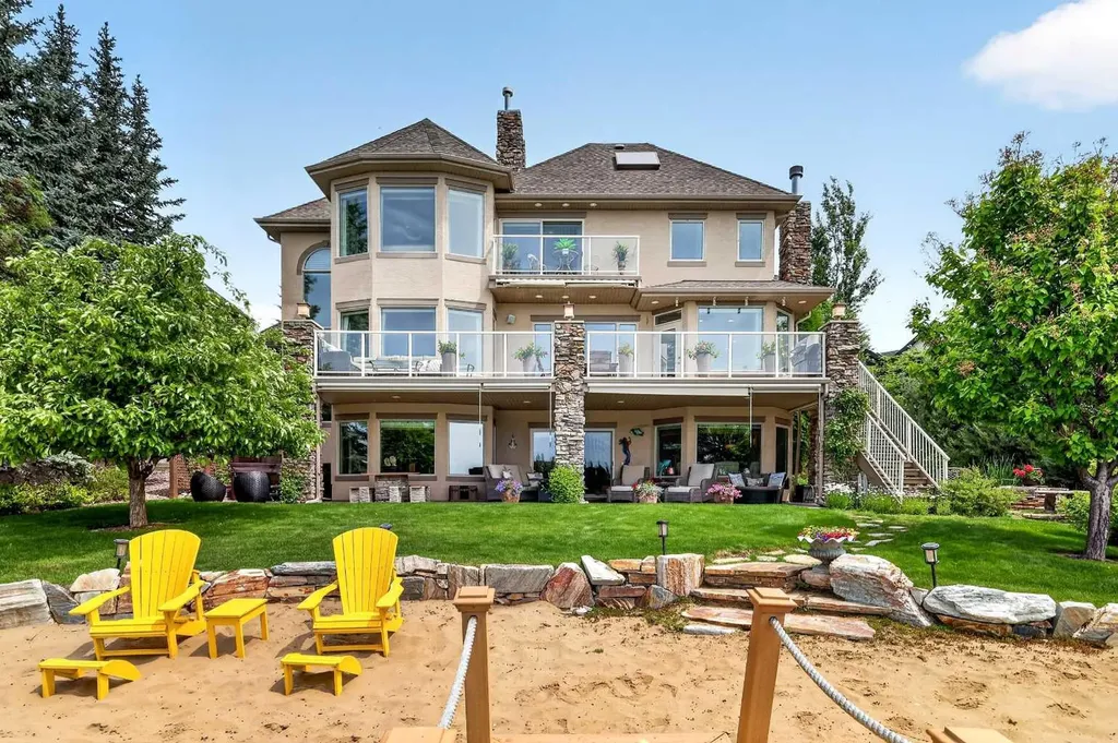 128 Heritage Lake Drive Heritage Pointe AB T1S 4H7
