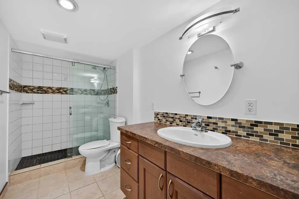 52 Reunion Close NW Airdrie AB T4B 0M2