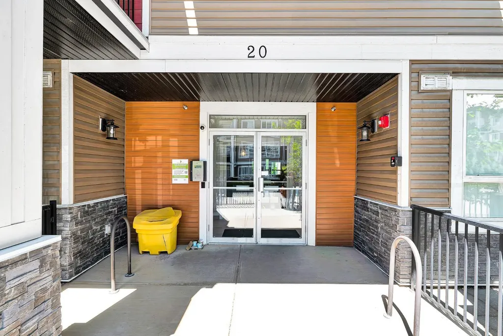 20 Walgrove SE Calgary AB T2X 4L2