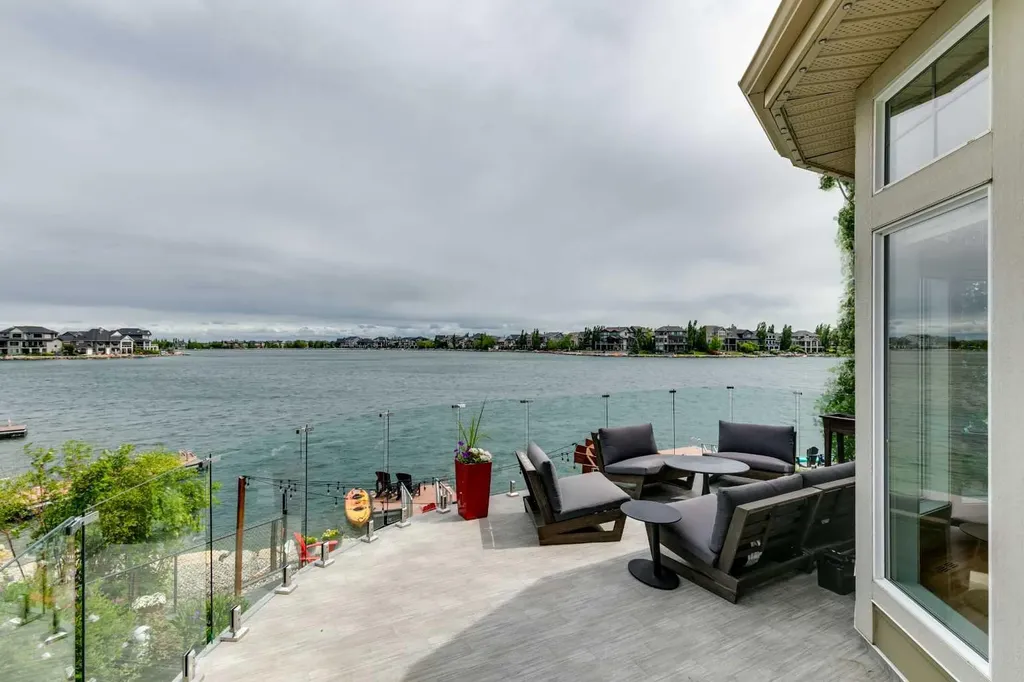 38 Auburn Sound Landing SE Calgary AB T3M 0C9
