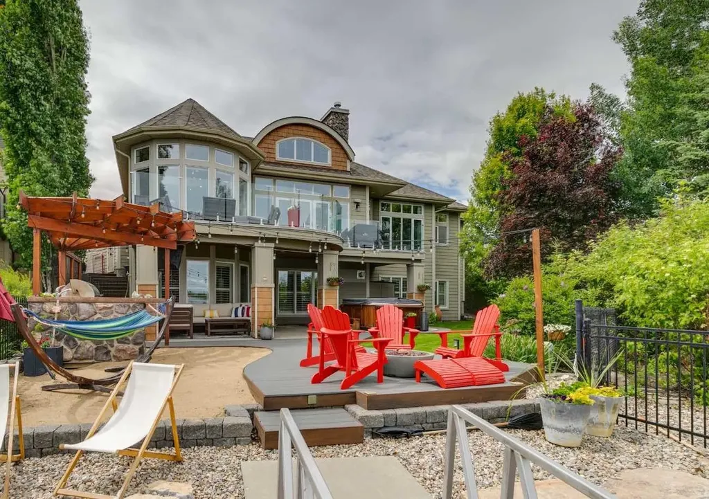 38 Auburn Sound Landing SE Calgary AB T3M 0C9