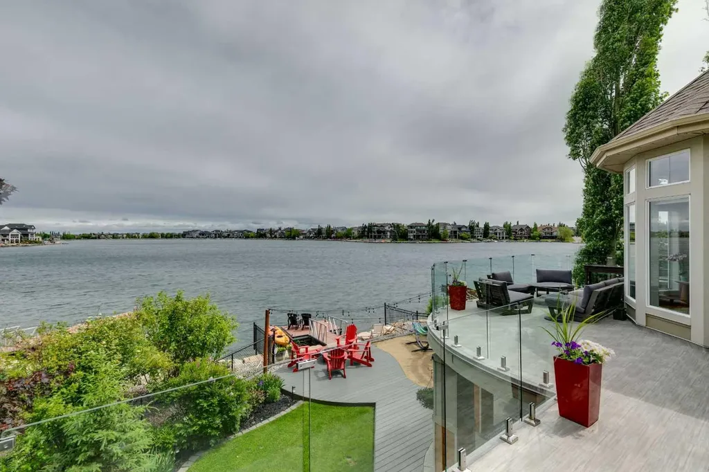 38 Auburn Sound Landing SE Calgary AB T3M 0C9