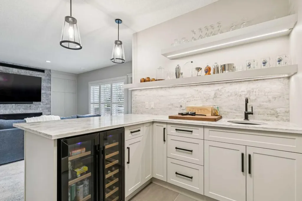 38 Auburn Sound Landing SE Calgary AB T3M 0C9