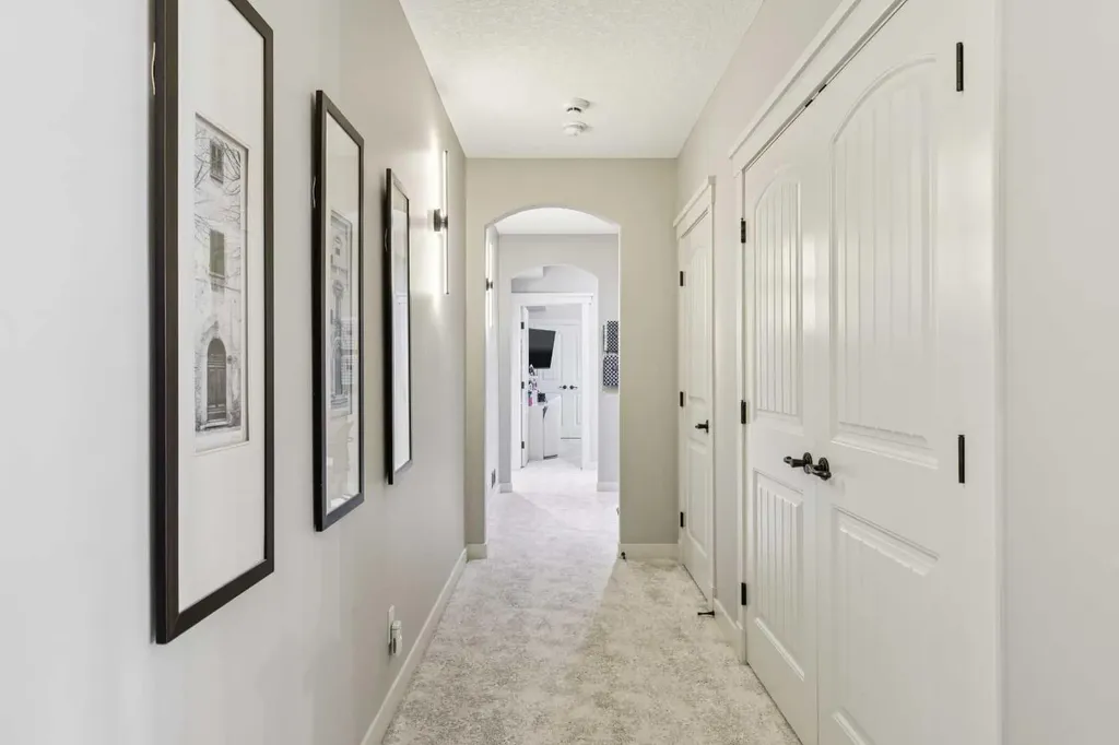 38 Auburn Sound Landing SE Calgary AB T3M 0C9