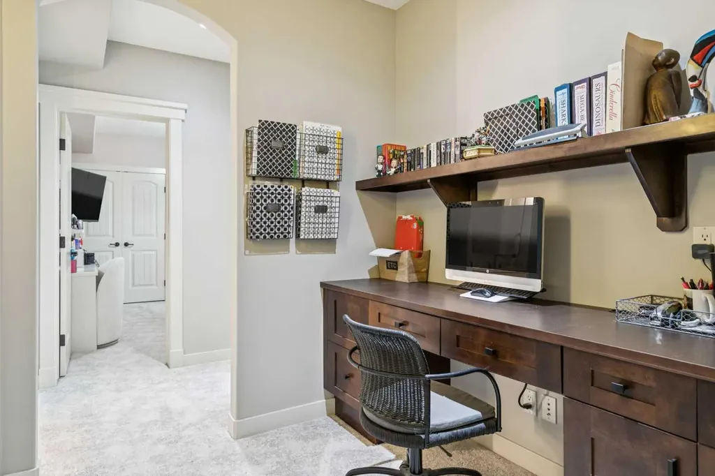 38 Auburn Sound Landing SE Calgary AB T3M 0C9