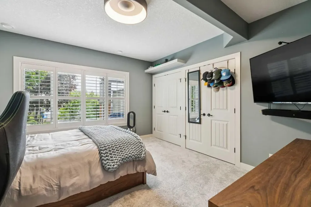 38 Auburn Sound Landing SE Calgary AB T3M 0C9