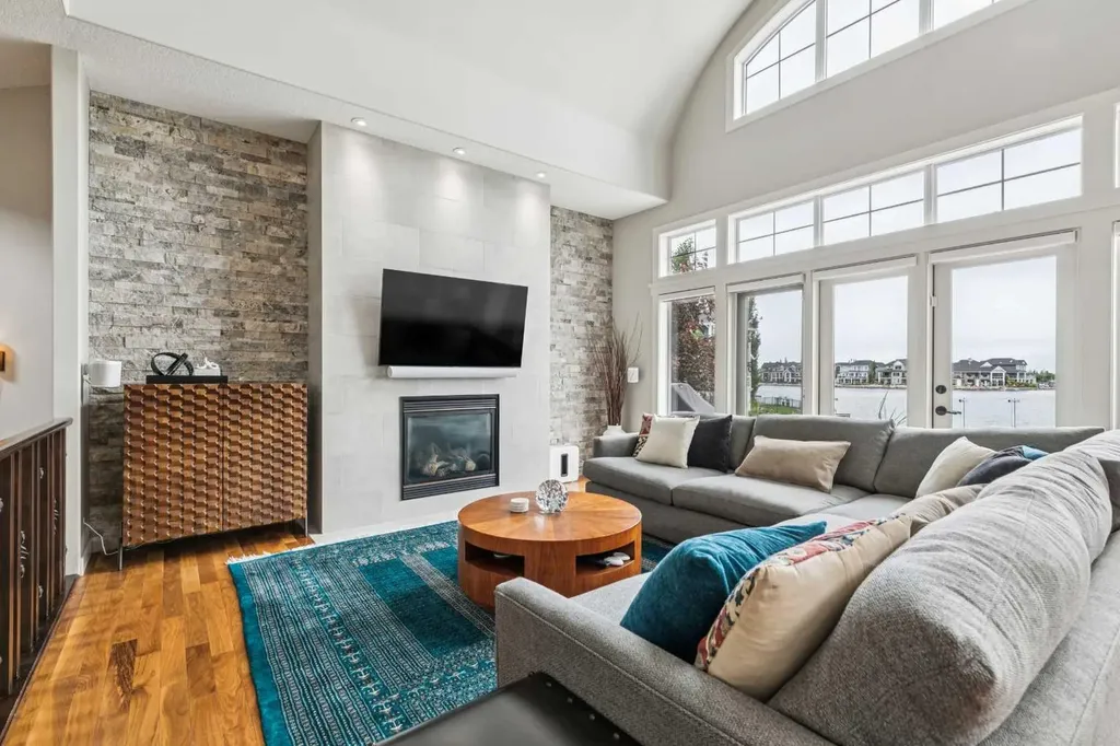 38 Auburn Sound Landing SE Calgary AB T3M 0C9