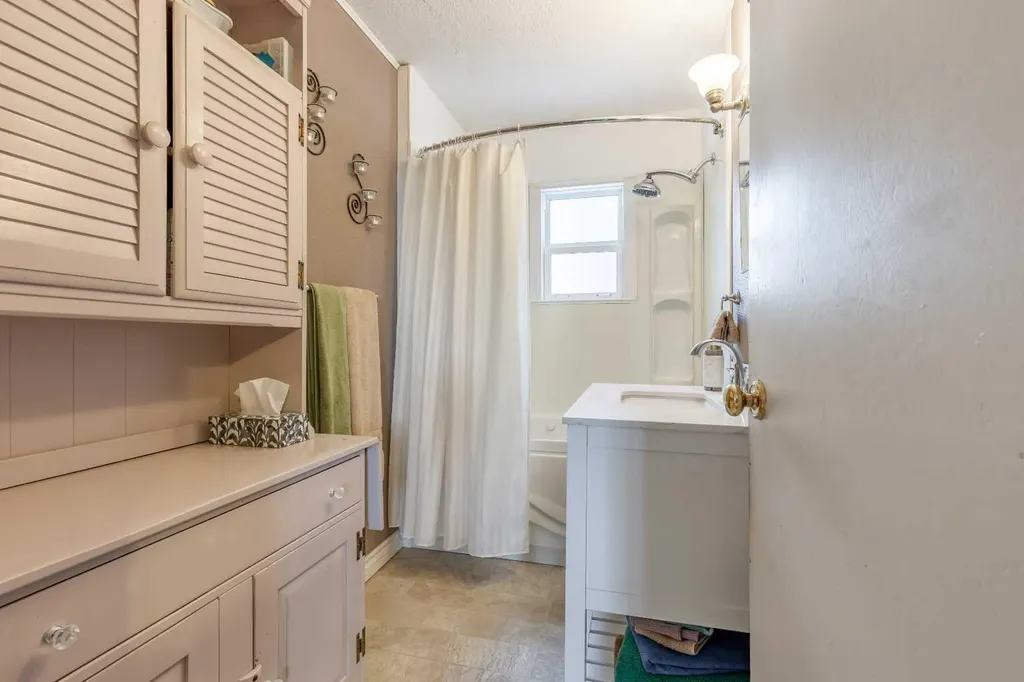 30058 Highway 501 Rural Cardston County AB T0K 0K0