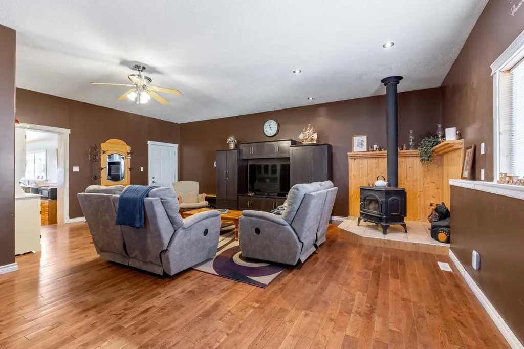 30058 Highway 501 Cardston AB T0K 0K0