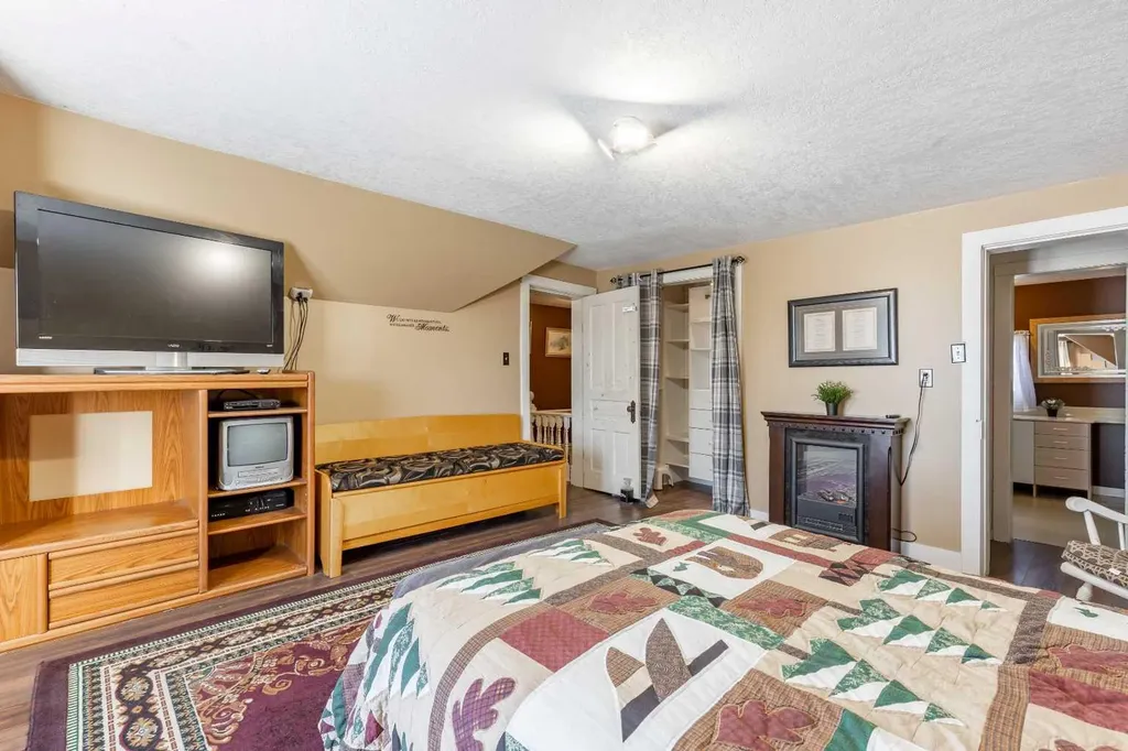 30058 Highway 501 Rural Cardston County AB T0K 0K0