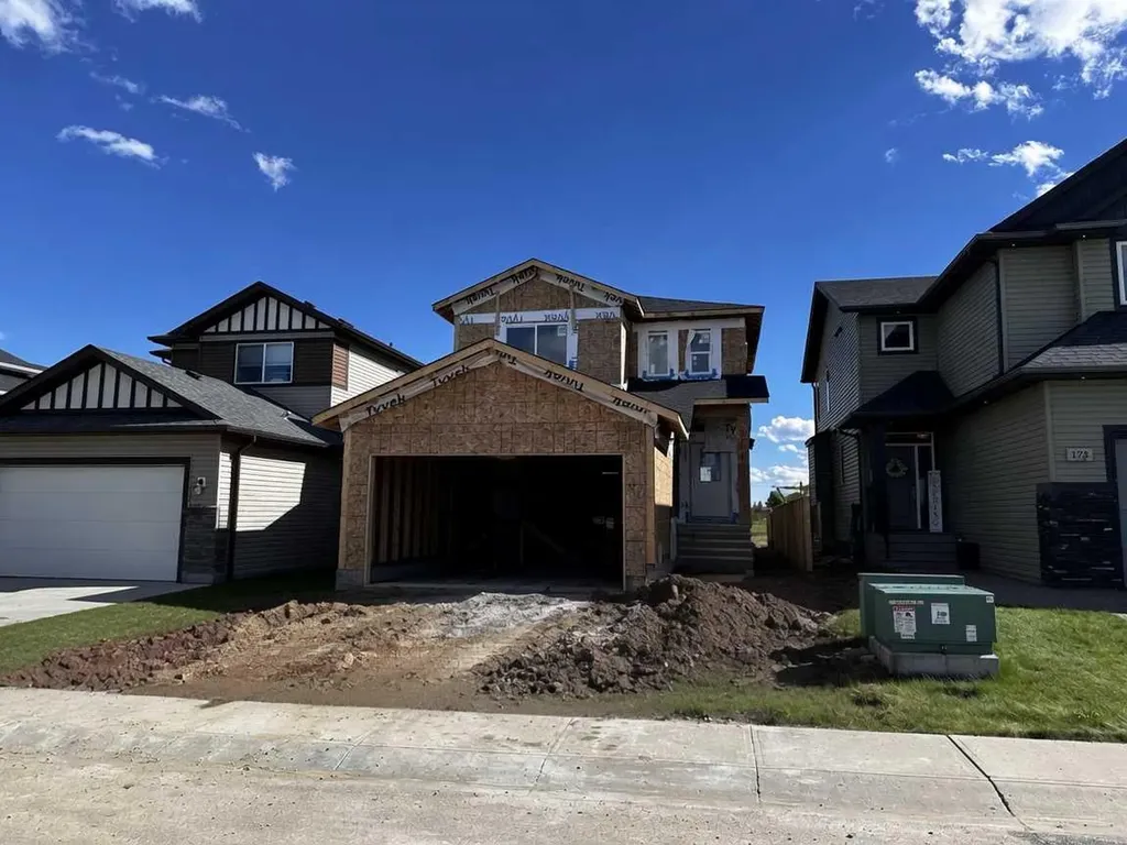169 Norseman Close Penhold AB T4G0G5