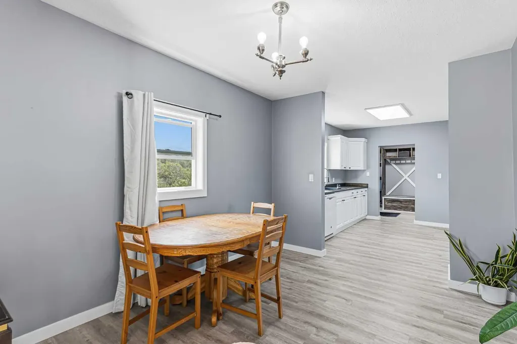 110 1st Avenue Paradise Hill SK S0M 2G0