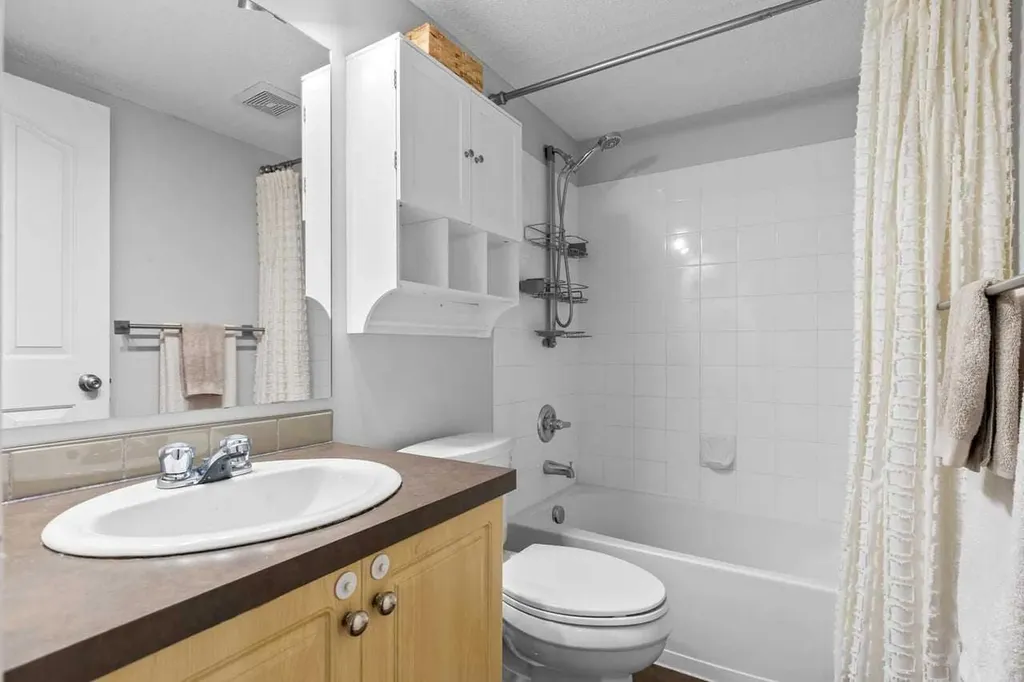 16320 24 Street SW Calgary AB T2Y5A1