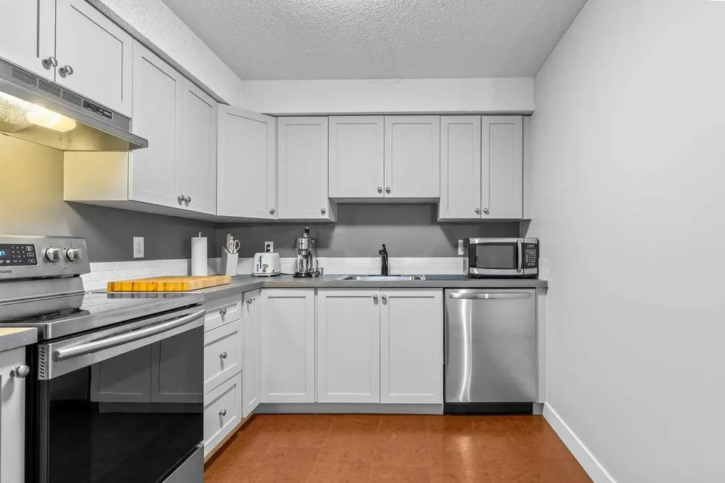 16320 24 Street SW Calgary AB T2Y5A1