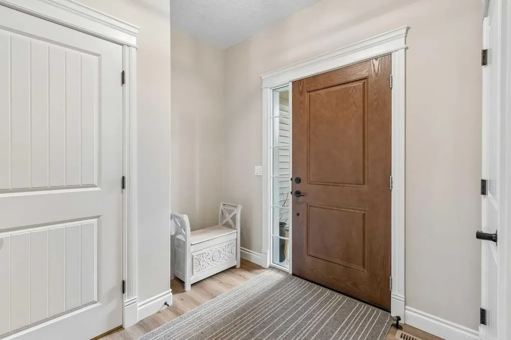 1104 Bayside Drive SW Airdrie AB T4B 4G9