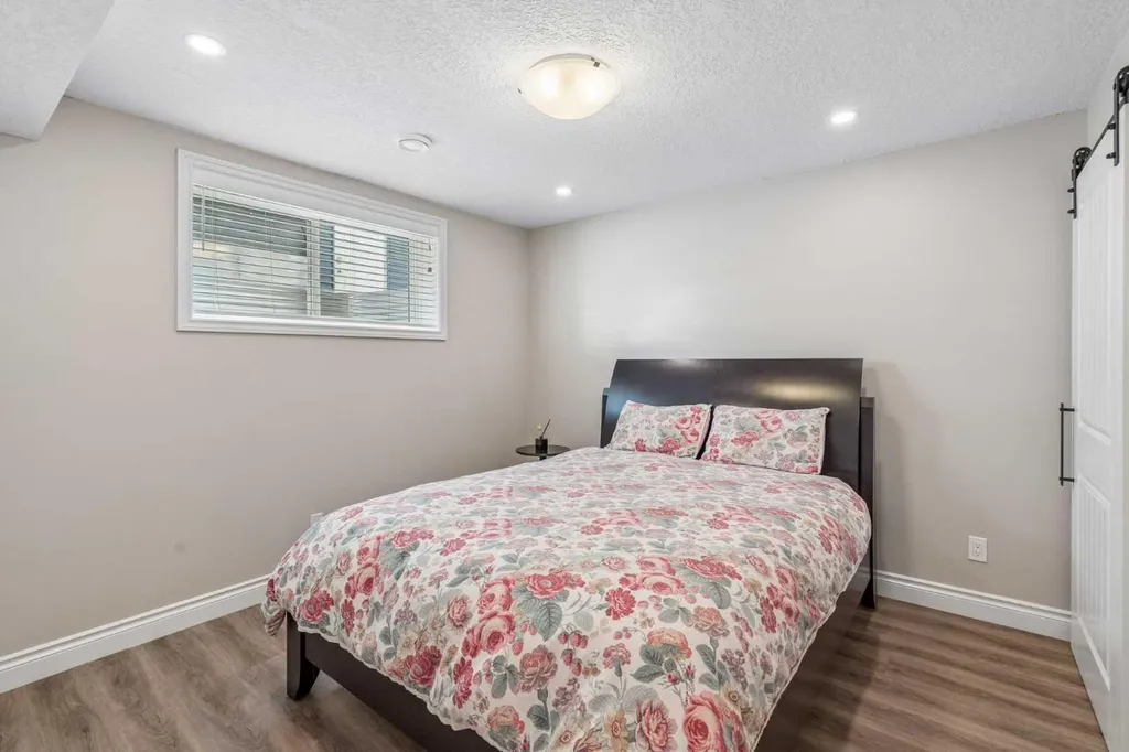 1104 Bayside Drive SW Airdrie AB T4B 4G9