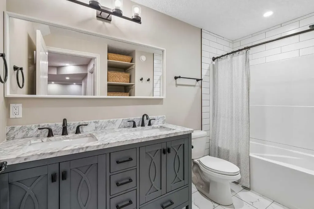 1104 Bayside Drive SW Airdrie AB T4B 4G9