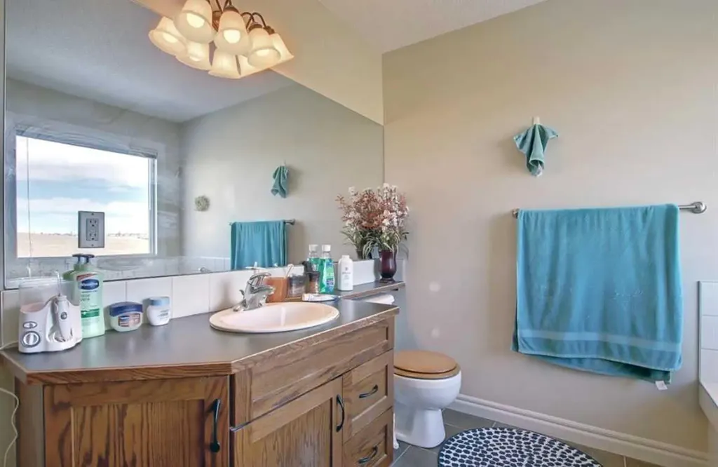 77 Silverado Creek Crescent SW Calgary AB T2X0C6