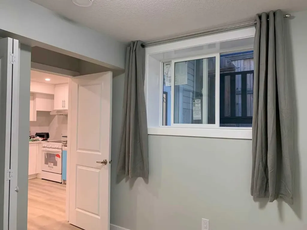 77 Silverado Creek Crescent SW Calgary AB T2X0C6