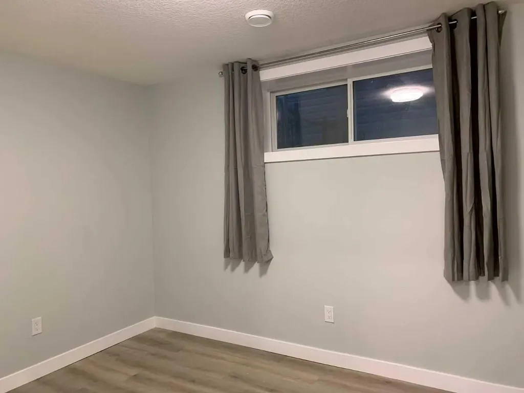 77 Silverado Creek Crescent SW Calgary AB T2X0C6