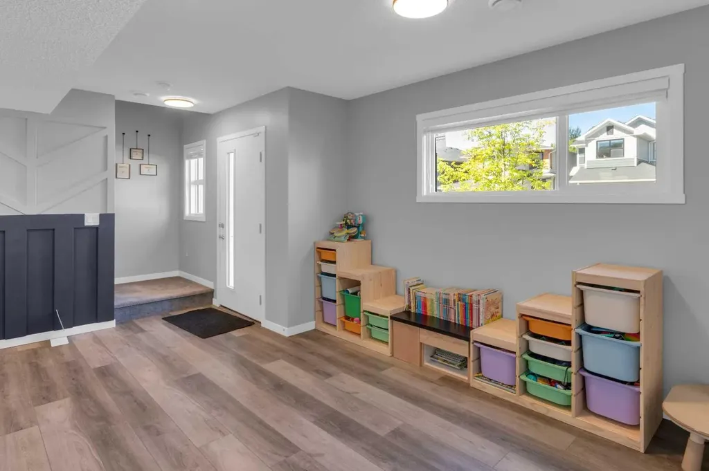 264 Harvest Hills Way NE Calgary AB T3K 2P3