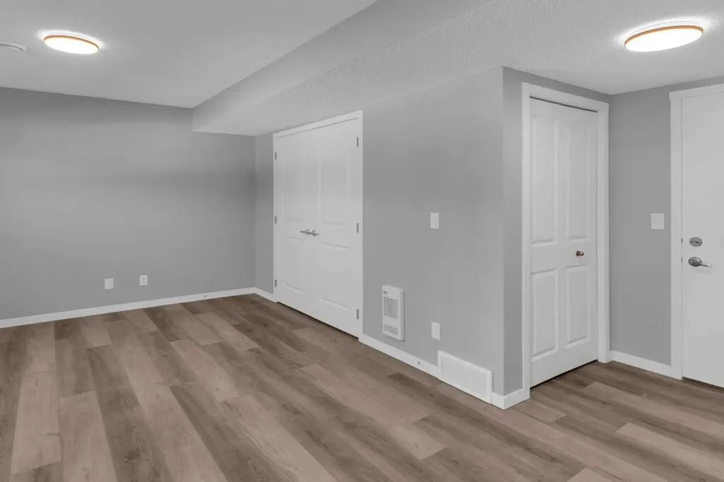 264 Harvest Hills Way NE Calgary AB T3K 2P3