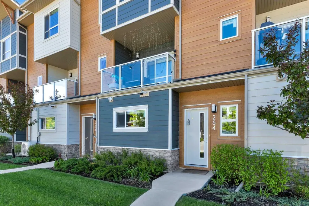 264 Harvest Hills Way NE Calgary AB T3K 2P3