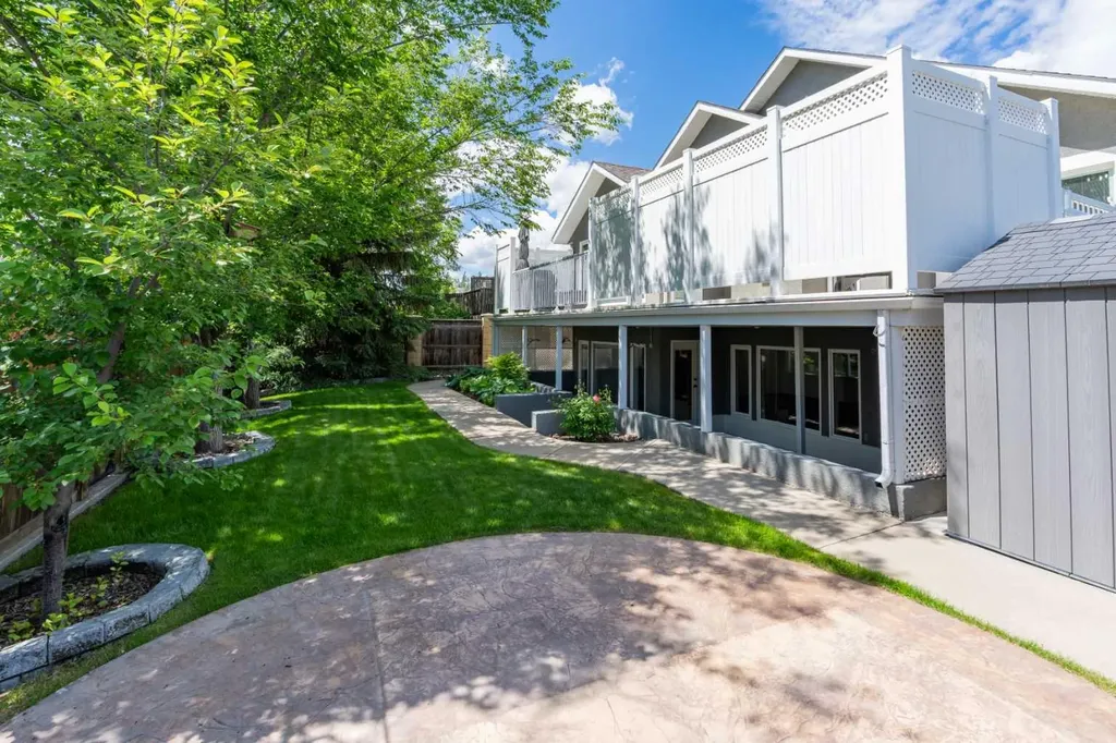 4016 49 Avenue Taber AB T1G 1C8