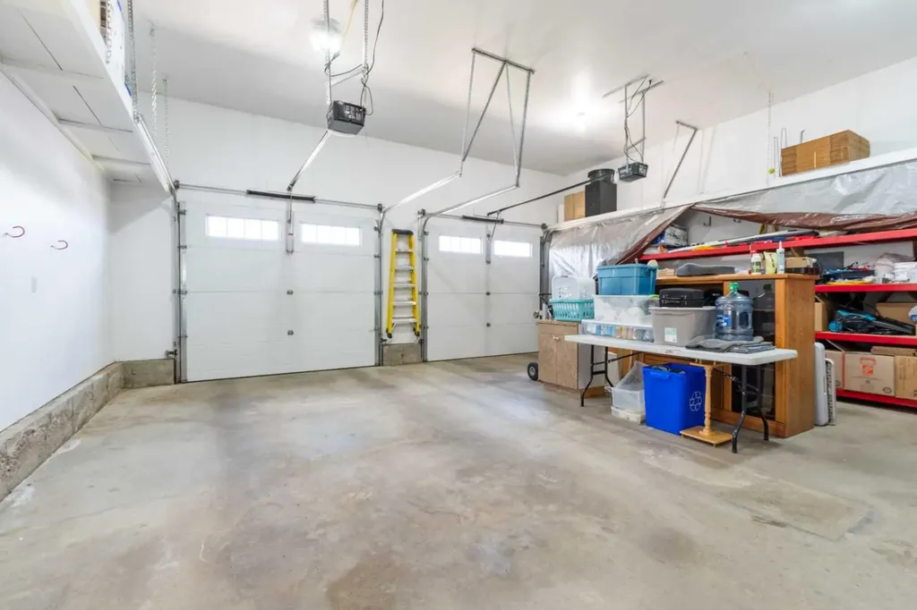 4016 49 Avenue Taber AB T1G 1C8