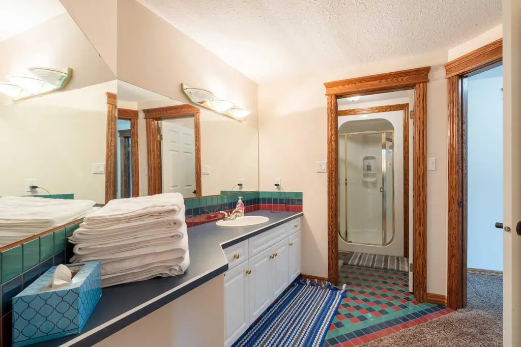 4016 49 Avenue Taber AB T1G 1C8