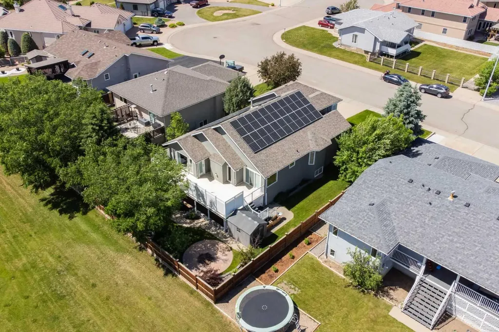 4016 49 Avenue Taber AB T1G 1C8