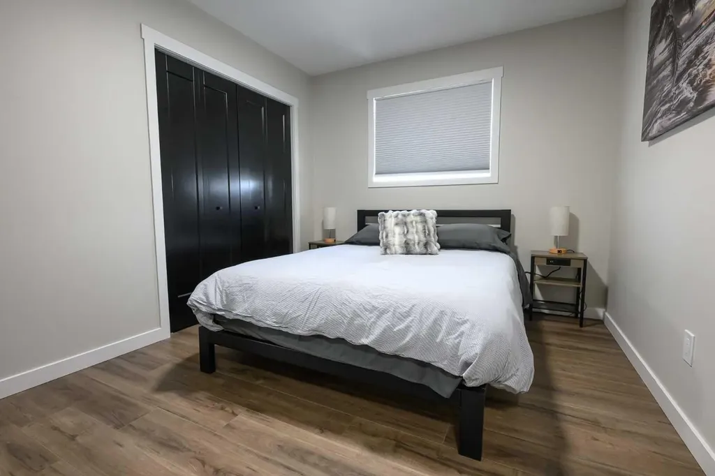 10021 105 Avenue Grande Prairie AB T8V1H2