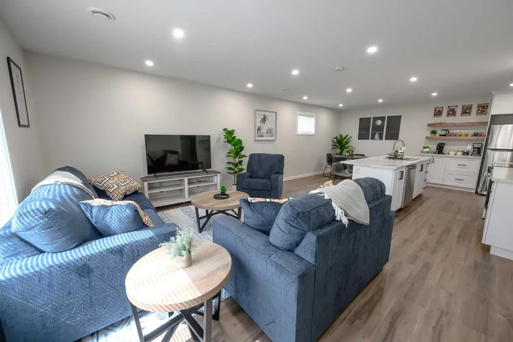 10021 105 Avenue Grande Prairie AB T8V1H2