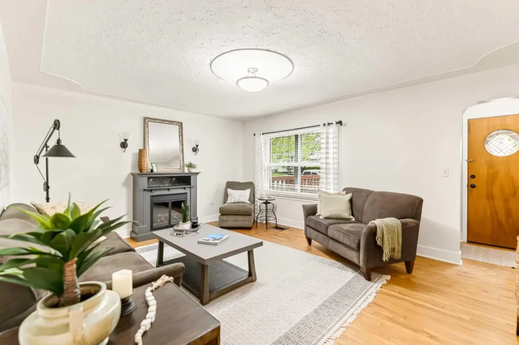 5333 42a Avenue Red Deer AB T4N 3A6