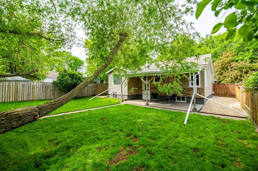 5333 42a Avenue Red Deer AB T4N 3A6