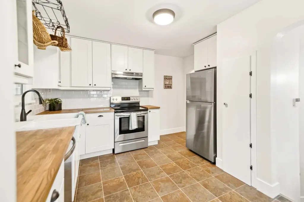 5333 42a Avenue Red Deer AB T4N 3A6