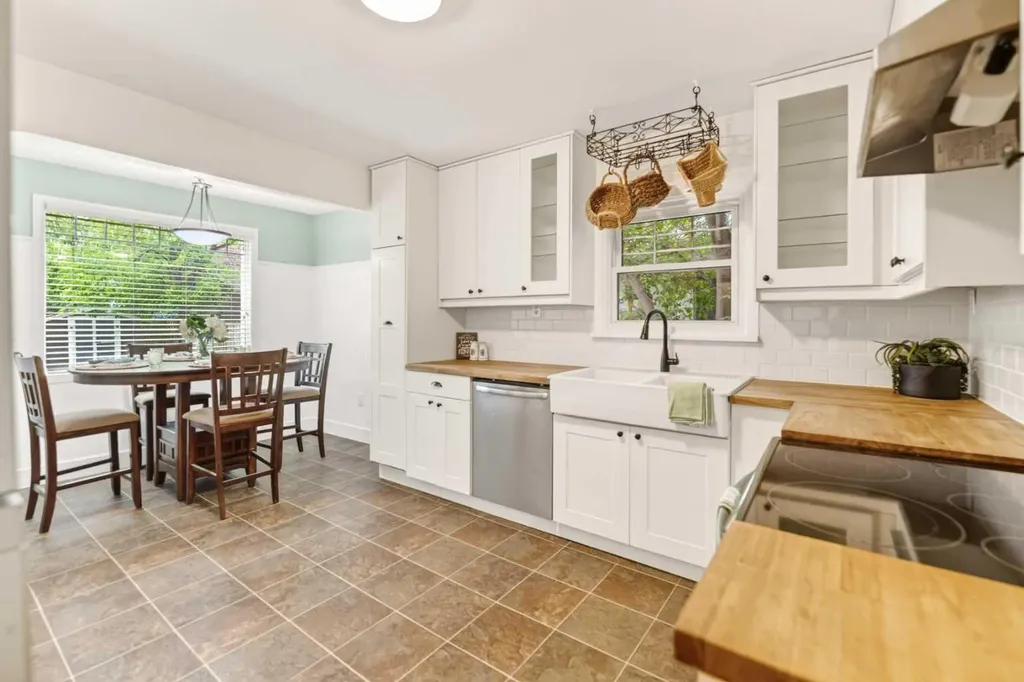 5333 42a Avenue Red Deer AB T4N 3A6