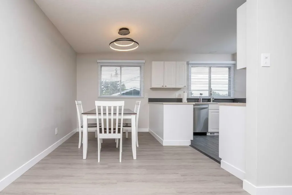 6036 4 Street NE Calgary AB T2K 1K2
