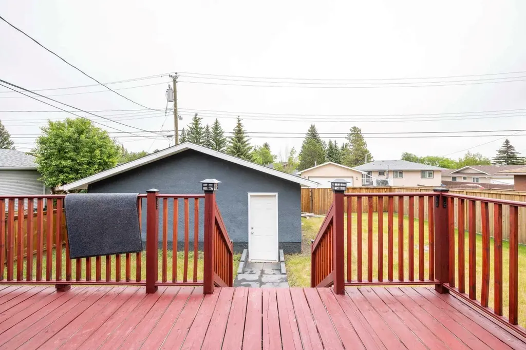6036 4 Street NE Calgary AB T2K 1K2