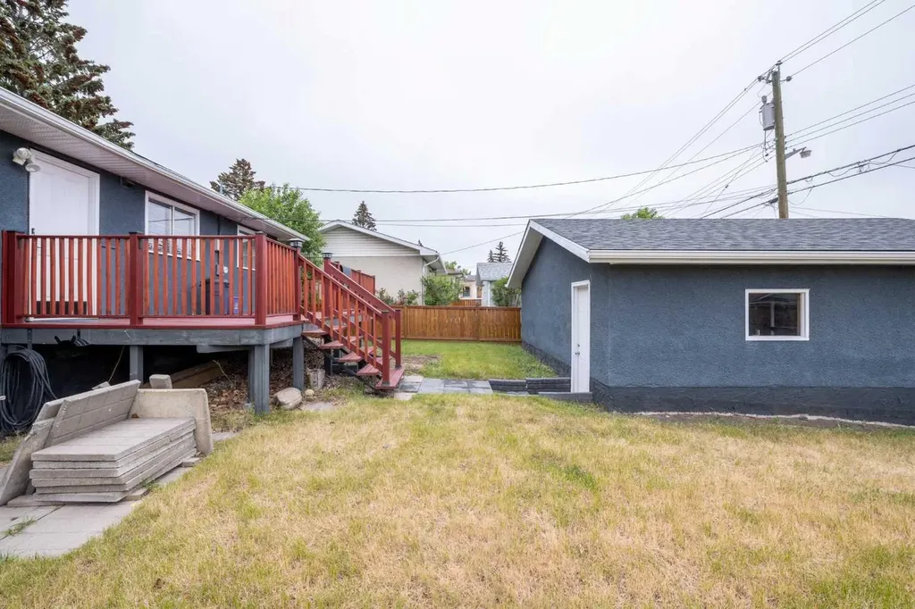 6036 4 Street NE Calgary AB T2K 1K2